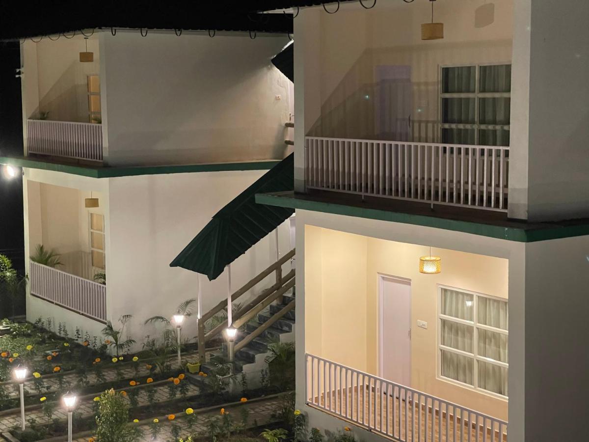 Jaldapara Forest Tourist Lodge Jftl Madari Hat Kültér fotó