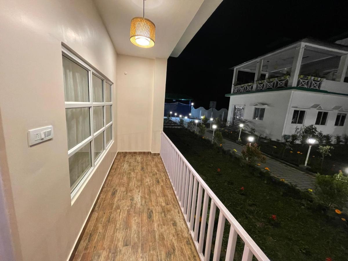 Jaldapara Forest Tourist Lodge Jftl Madari Hat Kültér fotó
